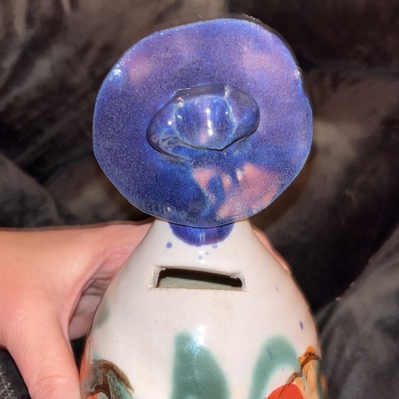 Vintage Duck Cowboy pottery piggy bank.  Used in excellent condition. Dr… - Picture 9 of 9